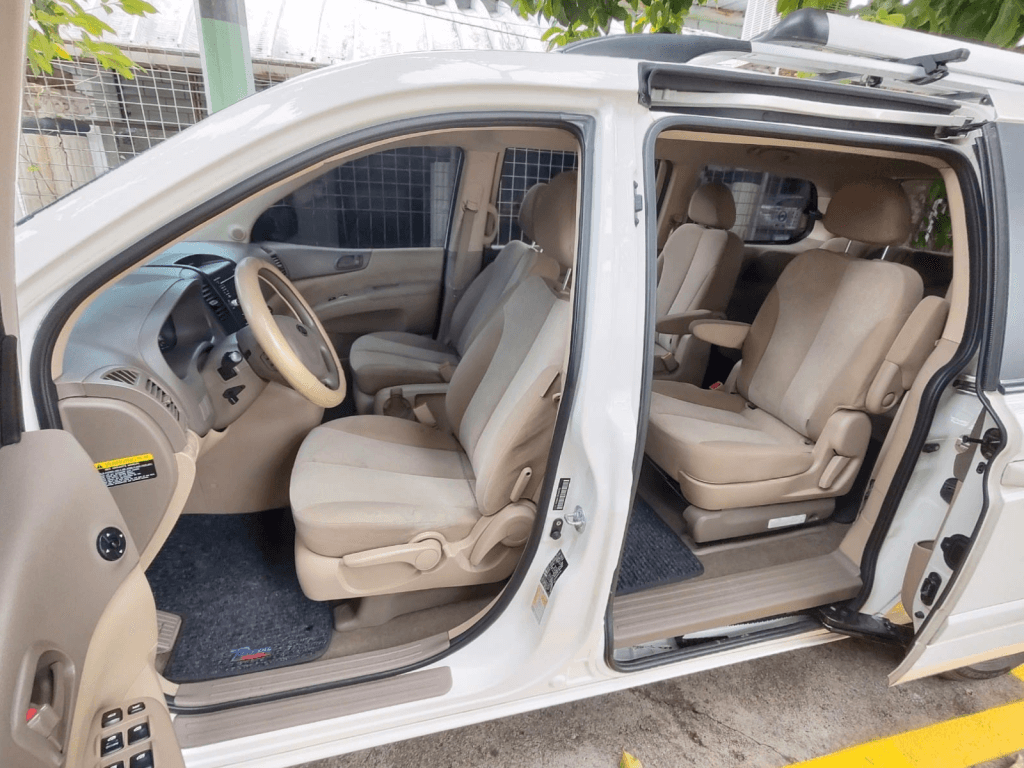 kia-sedona-2012-2