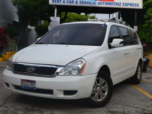 Kia Sedona 2012