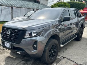 Nissan NP300 2025
